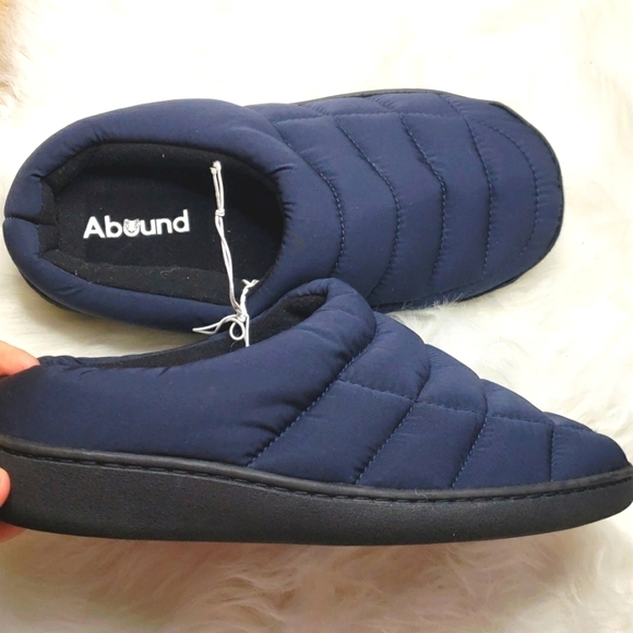Abound Navy Blue Mr. Union Puffer Slipper Small 7/8 Quilted Nylon NWT - Picture 7 of 7